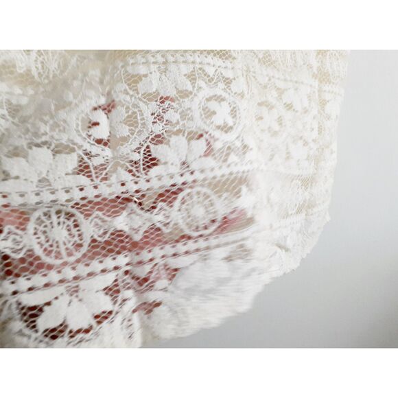 Forever 21 Cream Floral Lacey Lined Top Sz Large - Picture 11 of 16